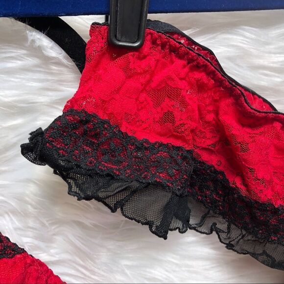 NWT Linea Donatella Intimates Camidoll & Thong Red w/ Black Lace Trim - Picture 6 of 15